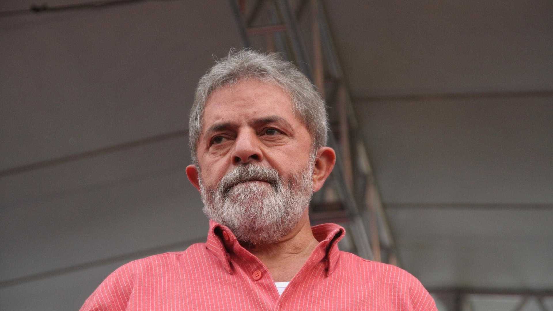 Desespero não pode levar o Brasil a aventura fascista, diz Lula