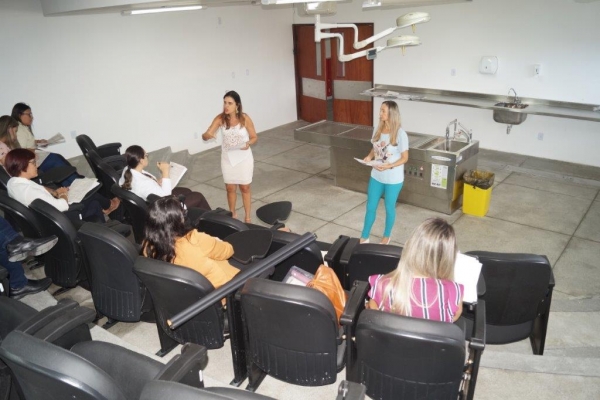 Equipe do IML de Maceió recebe instrução sobre Rede de Atenção à Vítima de Violência Sexual