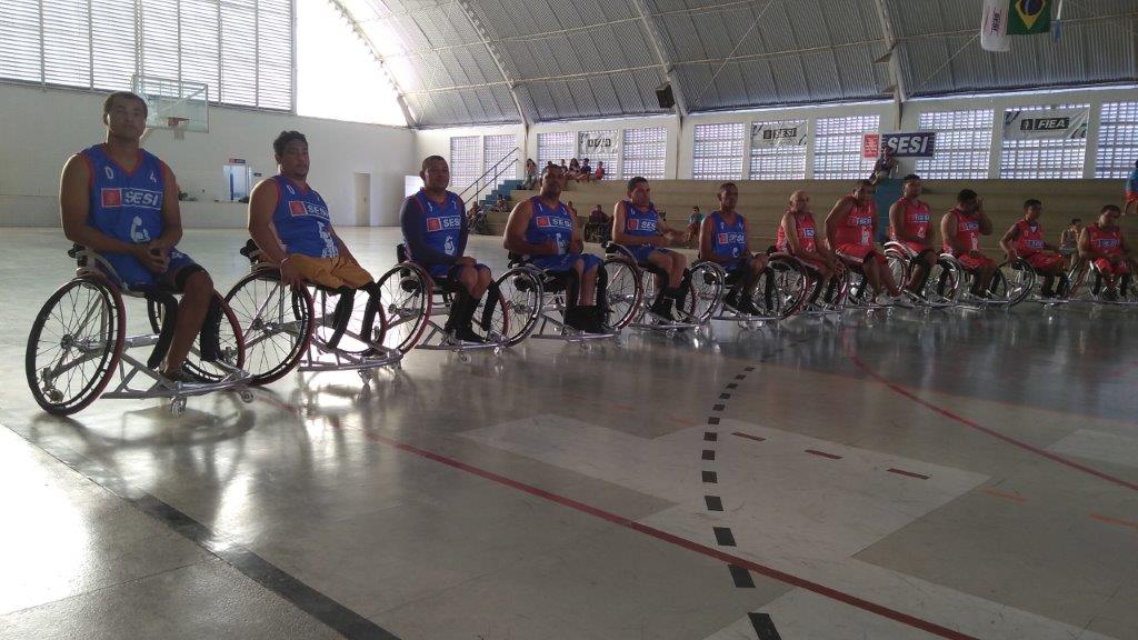 Semudh entrega cadeiras de rodas especiais a 12 atletas do basquete alagoano