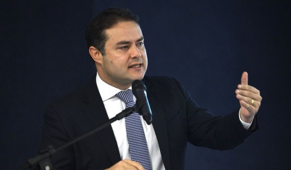 Renan Filho promete solidez fiscal em 2º mandato como governador de AL