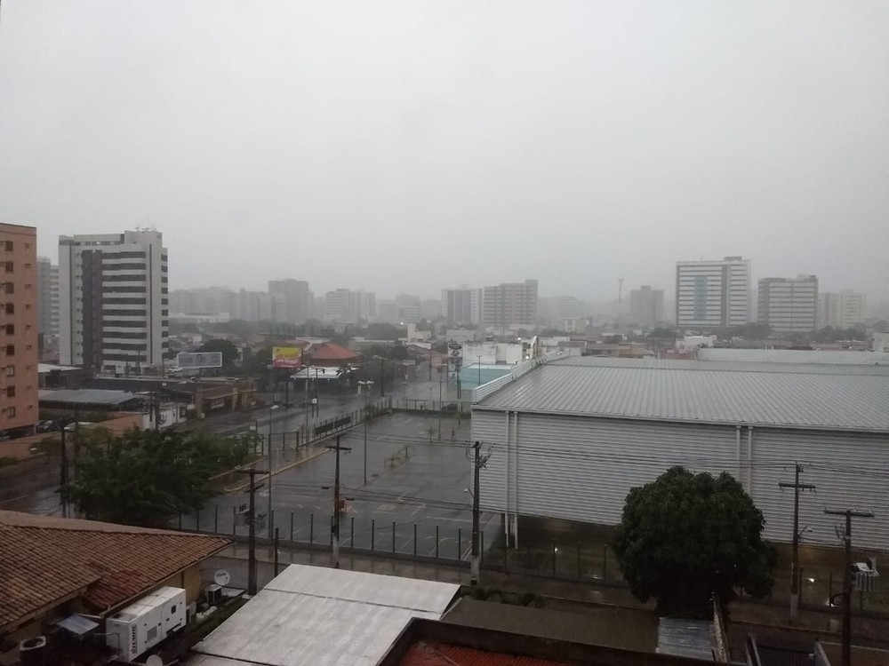 Chove em horas o previsto para todo o mês de janeiro em Maceió, diz meteorologista