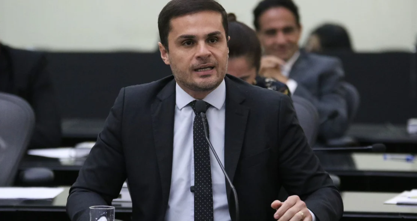 Fora da disputa prefeito, Alexandre Ayres revela quem vai apoiar em Maceió