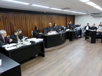Foragido da Justiça desde 2017,Baixinho Boiadeiro se apresenta em júri