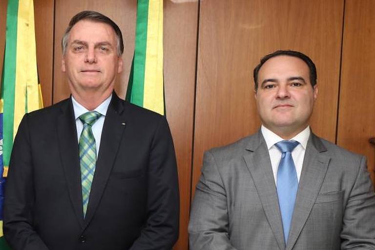 Bolsonaro anuncia policial militar na Secretaria-Geral da Presidência