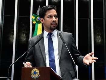 Rodrigo Cunha assinou CPI da Lava Toga
