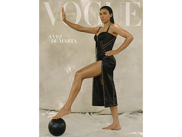 Marta estrela capa da Vogue de julho