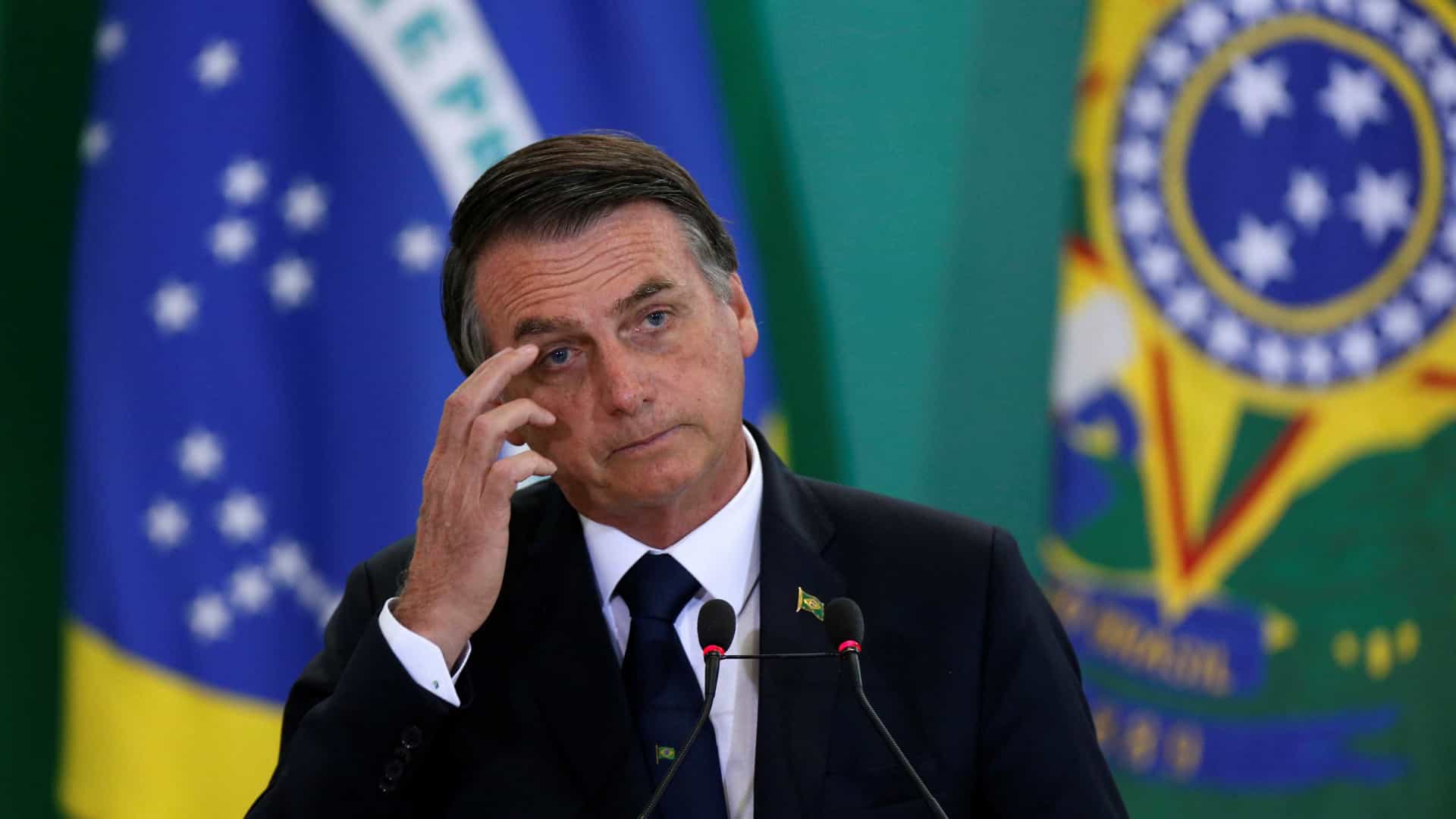 Impasse pode resultar em censura a contas de Bolsonaro no TCU