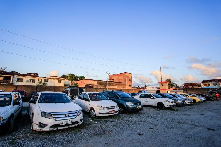 SMTT realizará leilão de automóveis detidos