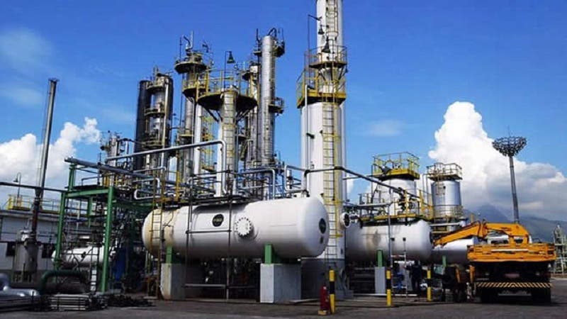 Preço médio da gasolina nas refinarias tem reajuste de 4%
