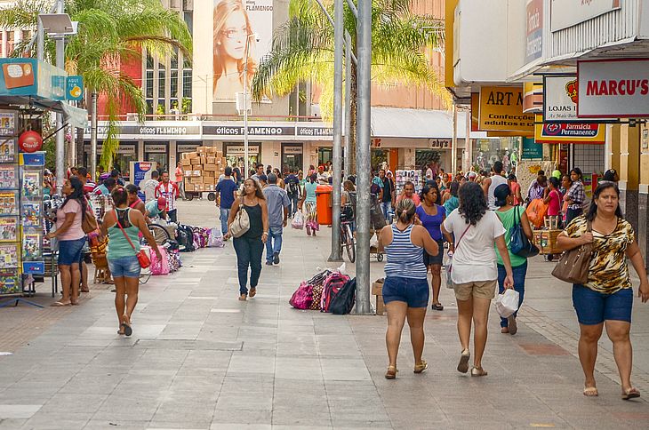Carnaval: lojas do Centro de Maceió abrem em horário normal